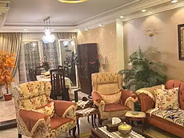 Apartment with Garden For sale in Area N, Hadayek El Ahram, 185 sqm