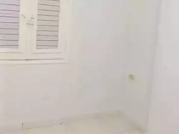 شقق للبيع في شارع الشهيد احمد حمدي، الطوابق، 100 متر