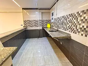 شقق للبيع في شارع خليل حماده، سيدي بشر بحري، 160 متر