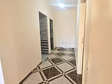 شقق للبيع في الهانوفيل، العجمي، 100 متر