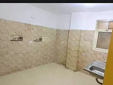 شقق للإيجار في شارع الشهيد احمد حمدي، الطوابق، 150 متر
