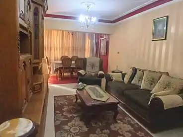عقارات للإيجار في شارع سيد زكريا، شيراتون، 150 متر