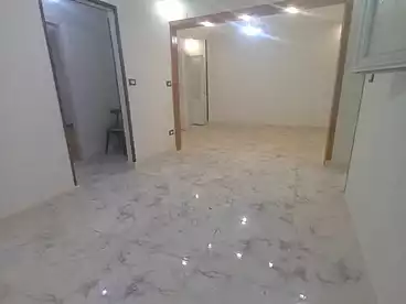 Apartments For rent in Gamal Abdel Nasser St., El Mandara, 135 sqm