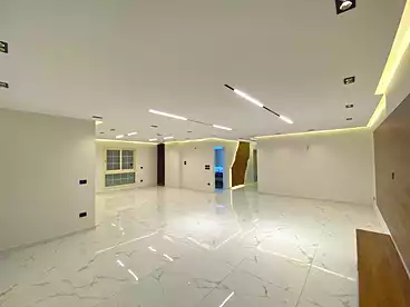 شقق للبيع في شارع عبد الرازق السنهوري، مدينة نصر، 250 متر