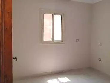 عقارات للإيجار في شارع مصطفي كامل، ميامي الجديدة، 130 متر