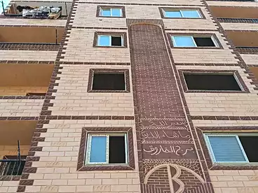شقق للبيع في شارع جمال عبد الناصر، جسر السويس، 100 متر