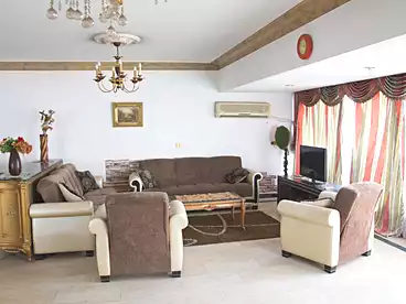 Apartments For sale in Sphinx Square, El Mohandeseen, 270 sqm