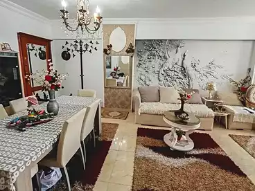 شقق للبيع في شارع بورسعيد، كامب شيزار، 125 متر