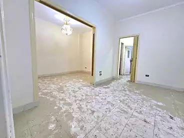 شقق للبيع في شارع إبراهيم العطار، زيزينيا، 85 متر