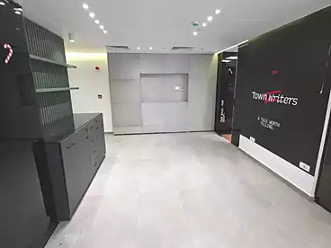 Offices For rent in Hyde Park Business District, Compounds in New Cairo, 142 sqm