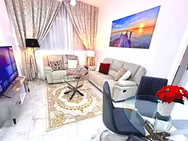 Furnished Apartment For rent in Khaled Ibn El Waleed St., Miami, 170 sqm