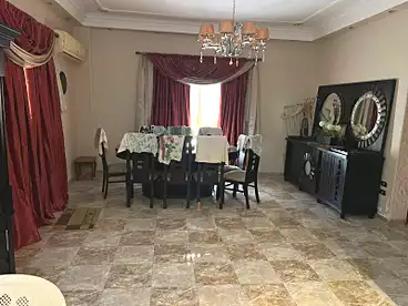 Apartments For sale in Mahmoud Abdo Abbas St., Fifth Neighborhood, 220 sqm