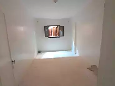 عقارات للبيع في الهانوفيل، العجمي، 125 متر