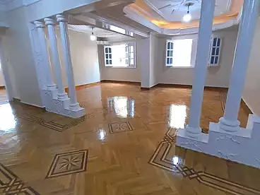 Apartments For sale in Gamal Abdel Nasser St., Miami, 190 sqm