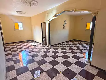 Apartments For sale in Shoubra, Greater Cairo, 185 sqm