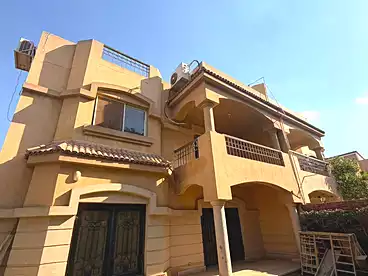 Villas For rent in Darah Gardens Compound - Al Ahly Sabbour, Compounds in 6 October, 400 sqm