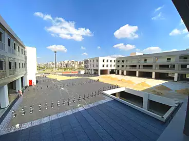 إداري للإيجار في شارع الشباب، الحي السادس، 75 متر