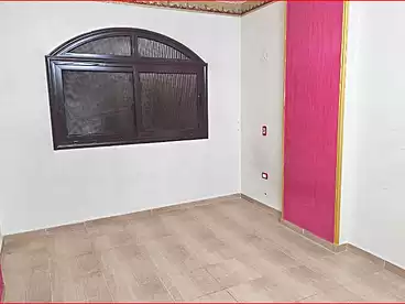 شقق للبيع في شارع رايل، منشية عين حلوان، 100 متر