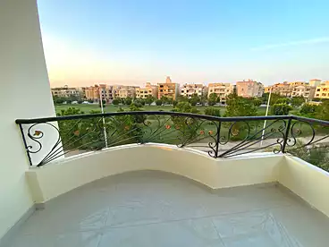 شقق للإيجار في شارع واصف غالي باشا، النرجس 4، 210 متر