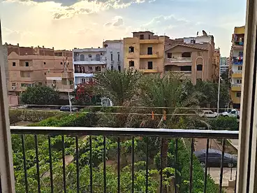 للبيع في شارع 19، الحي الخامس، 200 متر