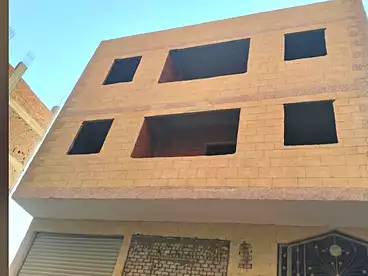 Building For sale in El Hafrya, El Barajil, 110 sqm
