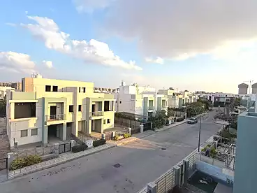 توين هاوس للبيع في مجموعة 21، المنطقة الخامسة فيلات، 267 متر