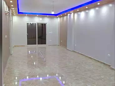 شقق للإيجار في شارع المجزر الالي، اللبيني، 200 متر