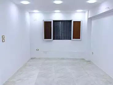 محلات للإيجار في أرض شلبي، مدينة المنيا، 60 متر