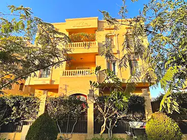 For sale in Amr Ibn El Ass St., South Academy (H), 325 sqm