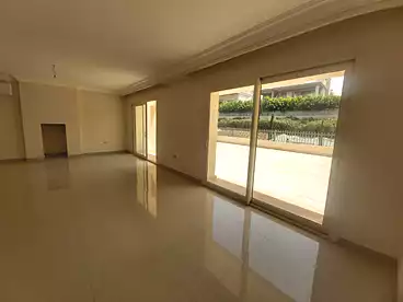 Villas For rent in Oriana Villas - Cairo Festival City Compound, Cairo Festival City Compound - Al Futtaim, 580 sqm