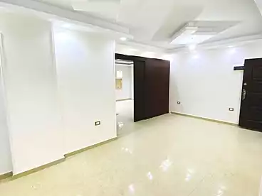 شقق للبيع في شارع سيدي كمال، المندرة بحري، 100 متر