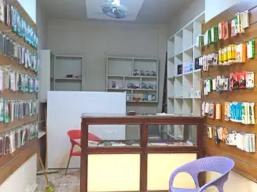 تجاري للإيجار في محرم بك، الاسكندرية، 14 متر