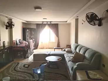 شقق للبيع في اللبيني، فيصل، 145 متر