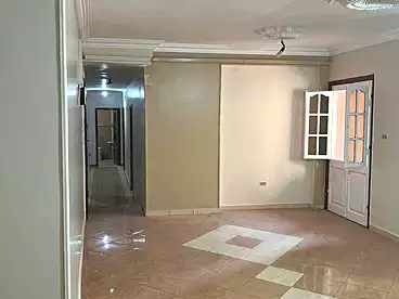 شقق للبيع في شارع حسن محمد، فيصل، 200 متر
