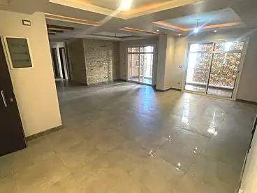For sale in Madinaty - B 7, Seventh Zone Buildings, 192 sqm