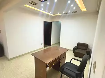 إداري للإيجار في سيدي بشر، الاسكندرية، 160 متر