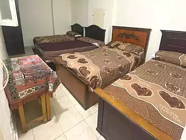 عقارات للإيجار في شارع ملك حفني، المندرة، 80 متر