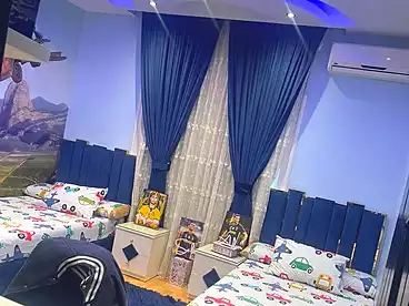 فلل للإيجار في المرحلة الثامنة، الرحاب، 220 متر