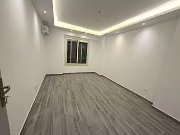 Properties For sale in Gameat El Dewal El Arbabeya St, El Mohandeseen, 185 sqm