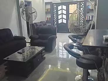 شقق للبيع في شارع الكابلات، وادي حوف، 220 متر