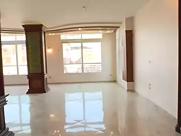 للبيع في حي الجامعة، المنصوره، 250 متر