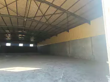 مخازن للبيع في جمعية المهندسين العرب، العبور، 650 متر