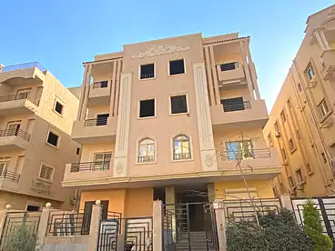 للبيع في عمارات الاندلس، الأندلس 2، 185 متر