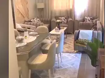 شقق للبيع في شارع كورنيش النيل، حدائق حلوان، 100 متر
