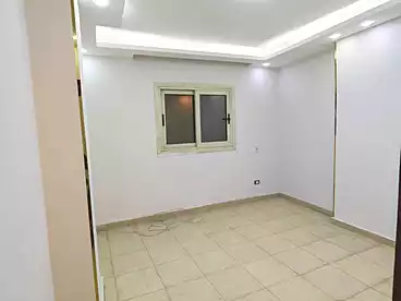 شقق للبيع في اللبيني، فيصل، 150 متر