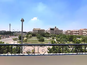 Apartment For rent in Street 26, Second Neighborhood, 180 sqm