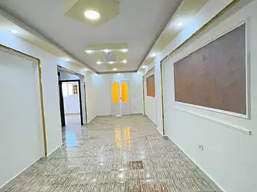 عقارات للبيع في شاطئ النخيل - ٦ اكتوبر، العجمي، 100 متر