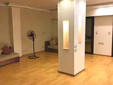 For sale in Talaat Mostafa St., Phase 5, 180 sqm