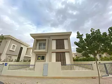 فيلا منفصلة للإيجار في أوريانا فيلاز - كمبوند كايرو فيستيفال سيتي، كمبوند كايرو فيستيفال سيتي - الفطيم، 400 متر
