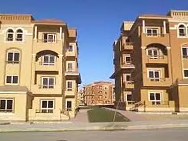 للبيع في الخمائل، كمبوند بالشيخ زايد، 160 متر